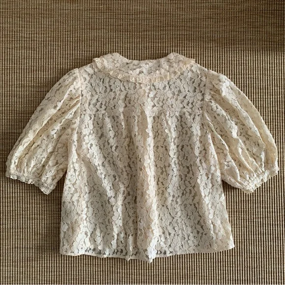 Doen Lenore Lace Collar Button Ruffle Short Sleeve Top Mother of Pearl Cream Tan - Picture 11 of 13